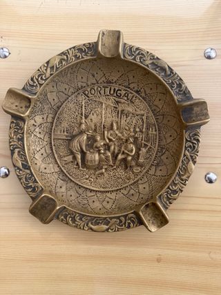 Cenicero de Bronce Portugal