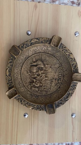 Cenicero de Bronce Portugal