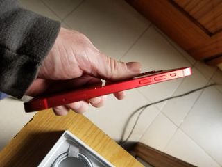 iPhone 12 Rojo 64GB Vendo o Cambio