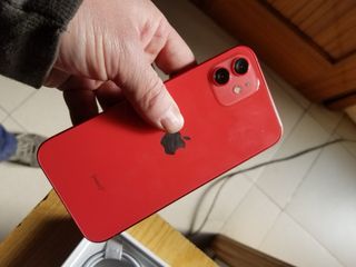 iPhone 12 Rojo 64GB Vendo o Cambio