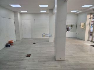 Local comercial en alquiler en San Mamés - La Palomera en León