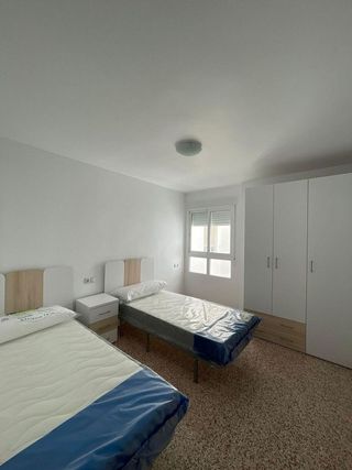 Piso en alquiler en Ensanche - Diputación en Alicante