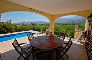 Casa rural en venta en Pego