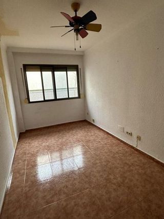 Piso en venta en Gamarra - La Trinidad en Málaga