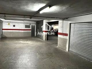 Garaje en venta en Ensanche - Diputación en Alicante