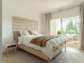 Piso en alquiler en Los Naranjos - Las Brisas en Marbella