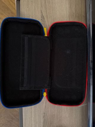 Nintendo Switch Rojo y Azul