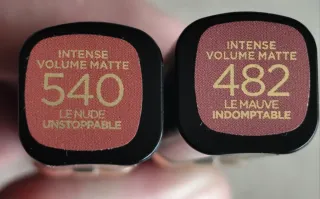 Lote 2 pintalabios L'Oréal Intense Volumen Matt