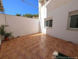 Piso en venta en Linares