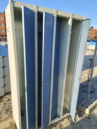 Taquillas metálicas de obra