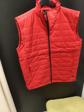 Chaquetón sin mangas