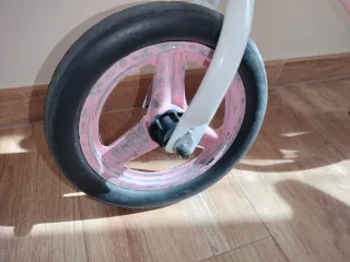 Bicicleta de equilibrio Btwin rosa