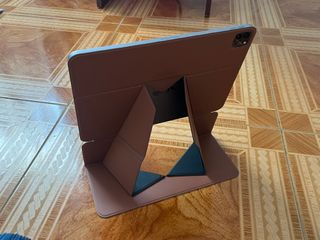 Capa MOFT Float Folio Castanha