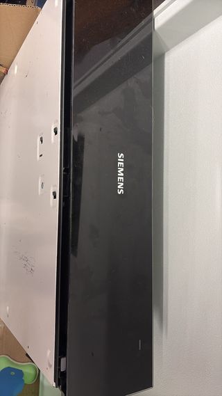 Cajón Calientaplatos Siemens iQ700 Cristal Negro