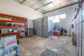 Nave industrial en venta en Maracena