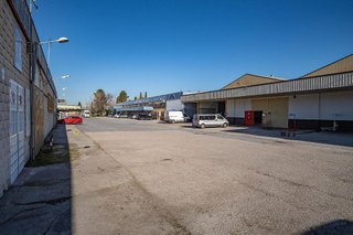 Nave industrial en venta en Maracena