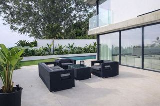 Chalet en alquiler en Nueva Andalucía centro en Marbella