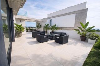 Chalet en alquiler en Nueva Andalucía centro en Marbella