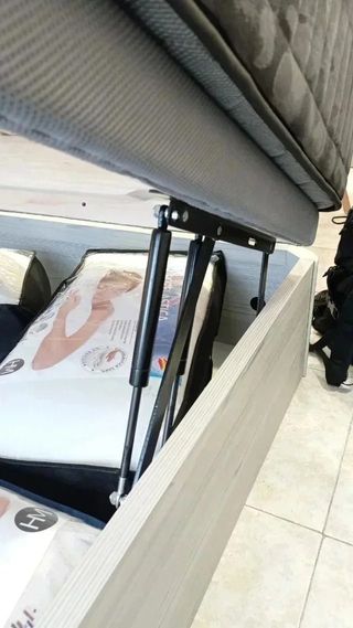 Canapés abatibles, somieres y colchones en oferta.