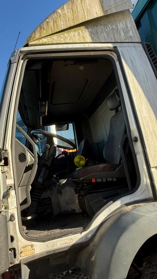 CAMIÓN IVECO EUROTECH CURSOR MH 190 E 31 MH190E31