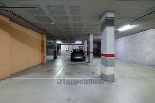 Garaje en venta en Via Europa - Parc Central en Mataró