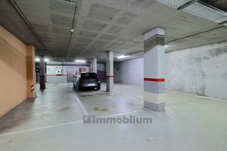 Garaje en venta en Via Europa - Parc Central en Mataró