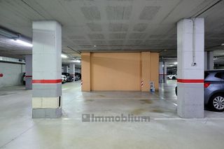 Garaje en venta en Via Europa - Parc Central en Mataró