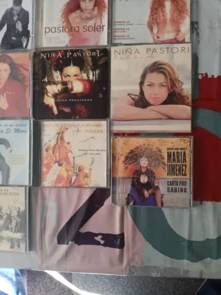 Lote B: 17 CDs Flamenco y Sevillanas