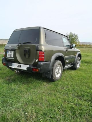 Nissan Patrol y61