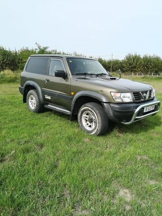 Nissan Patrol y61