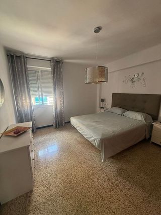 Piso en alquiler en Avda. de Abril. - 9 de octubre en Sagunto