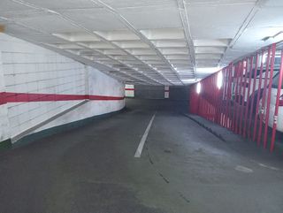 Garaje en alquiler en Casc Antic - Barri dels Pescadors en Lloret de Mar