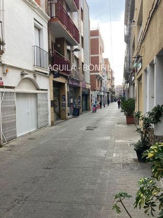 Local comercial en alquiler en Centre en Badalona