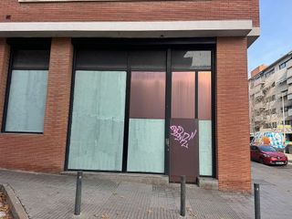 Local comercial en venta en Can Borrell - La Plana de Lledó en Mollet del Vallès