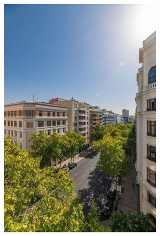Piso en alquiler en Almagro en Madrid