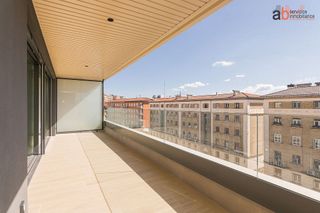 Piso en alquiler en Ensanche en Pamplona