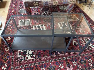 2 Tavolini in vetro e metallo, uno piccolo