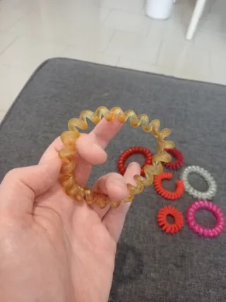 Set codini/ braccialetti  forma cornetta telefono