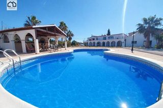 Chalet en alquiler en Crevillent