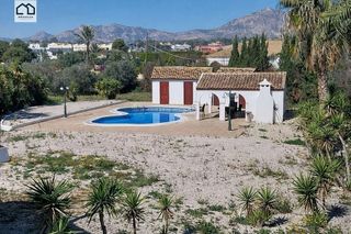 Chalet en alquiler en Crevillent