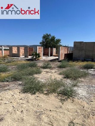 Solar en venta en Lucena