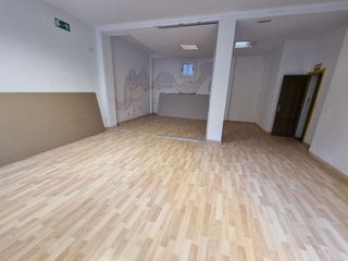Local comercial en alquiler en Constitución-El Balconcillo en Guadalajara