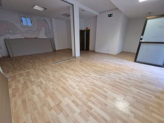 Local comercial en alquiler en Constitución-El Balconcillo en Guadalajara