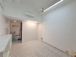 Local comercial en alquiler en Gamonal en Burgos