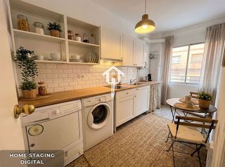 Oficina en venta en Benalúa en Alicante