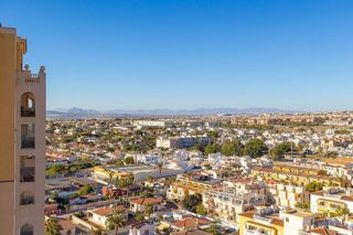 Piso en venta en Playa de los Locos en Torrevieja