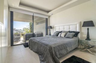 Piso en alquiler en Los Naranjos - Las Brisas en Marbella