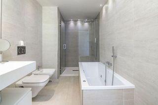 Piso en alquiler en Los Naranjos - Las Brisas en Marbella