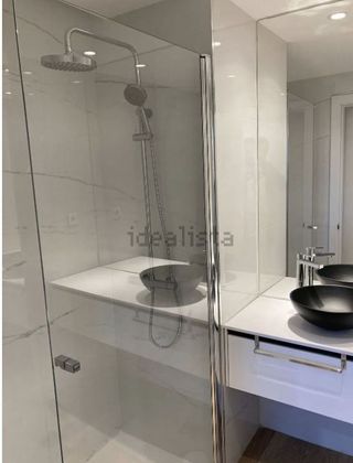 Piso en alquiler en Valdeacederas en Madrid