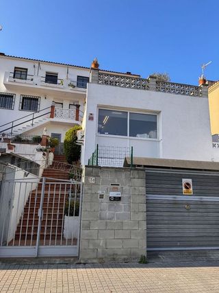 Casa pareada en venta en Torre Baró en Barcelona